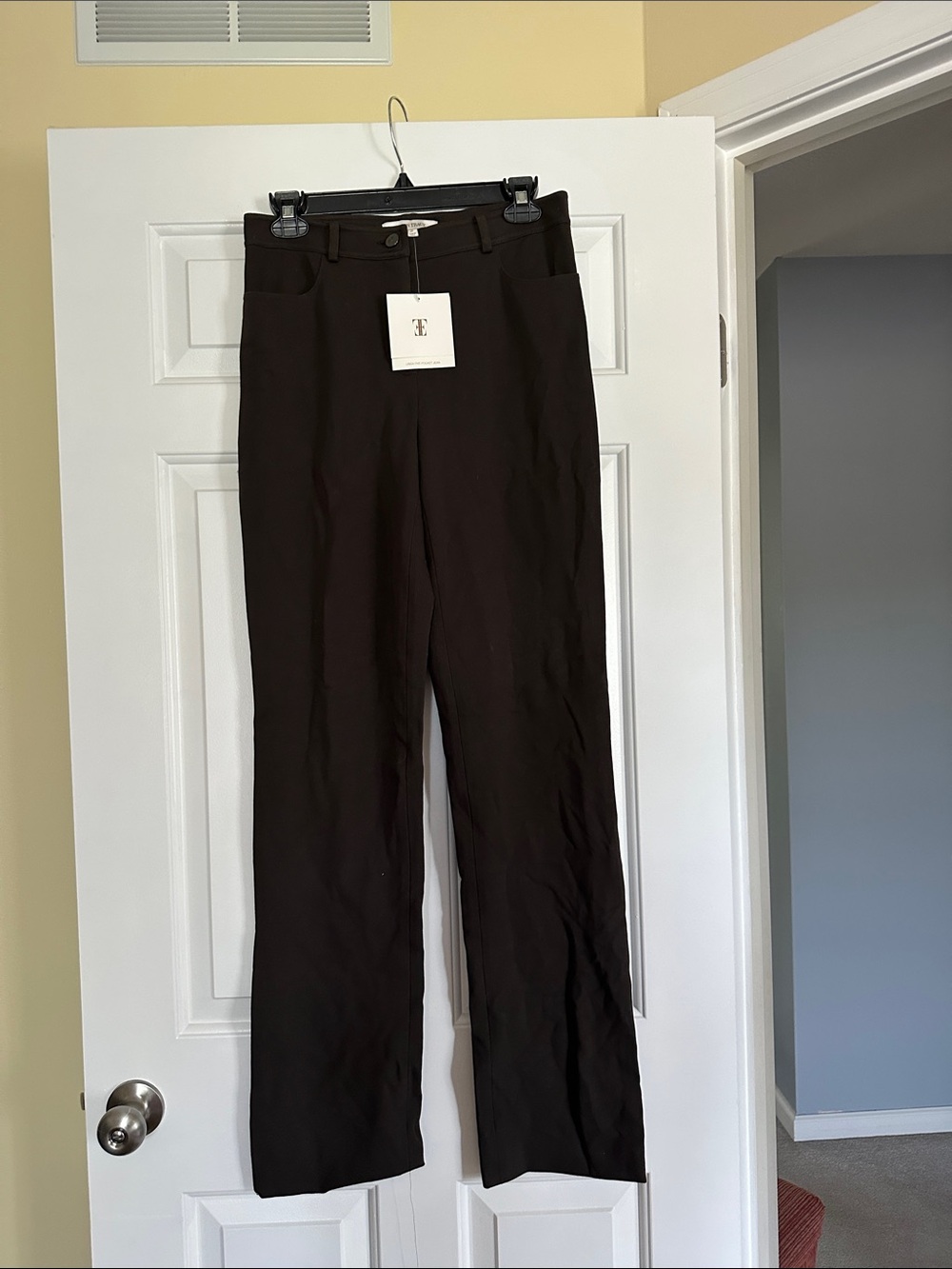 Ellen Tracy Dark Brown Straight-Leg Trousers NWT size 2